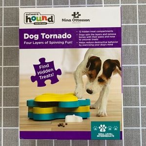 Outward Hound Dog Tornado